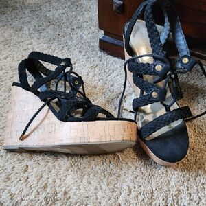 Madden Girl Wedges